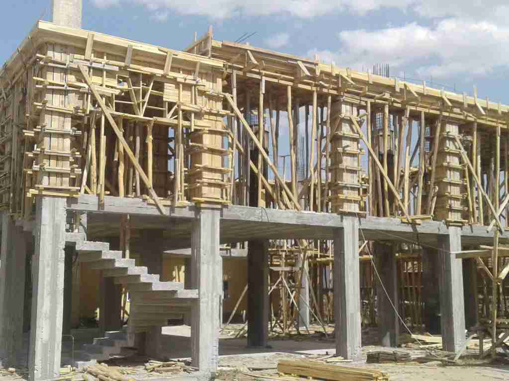 Sarıçam İnşaat Kalıpçısı